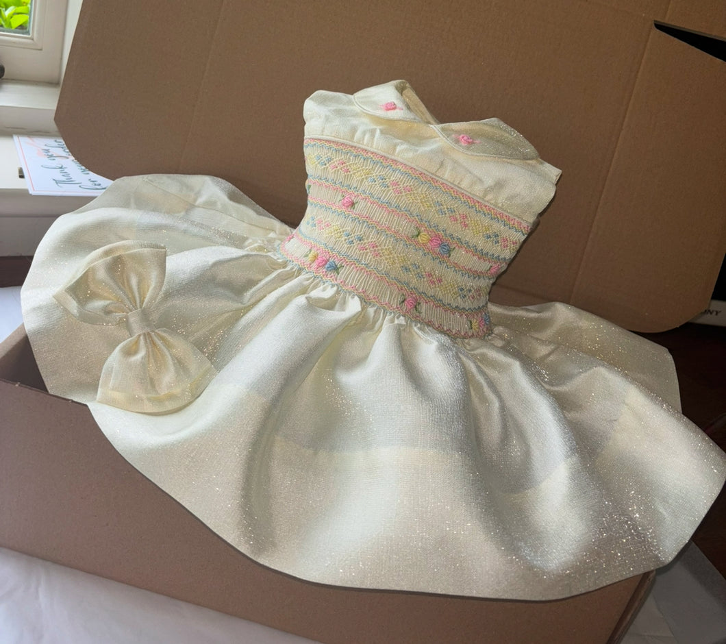 Cream sleeveless dress