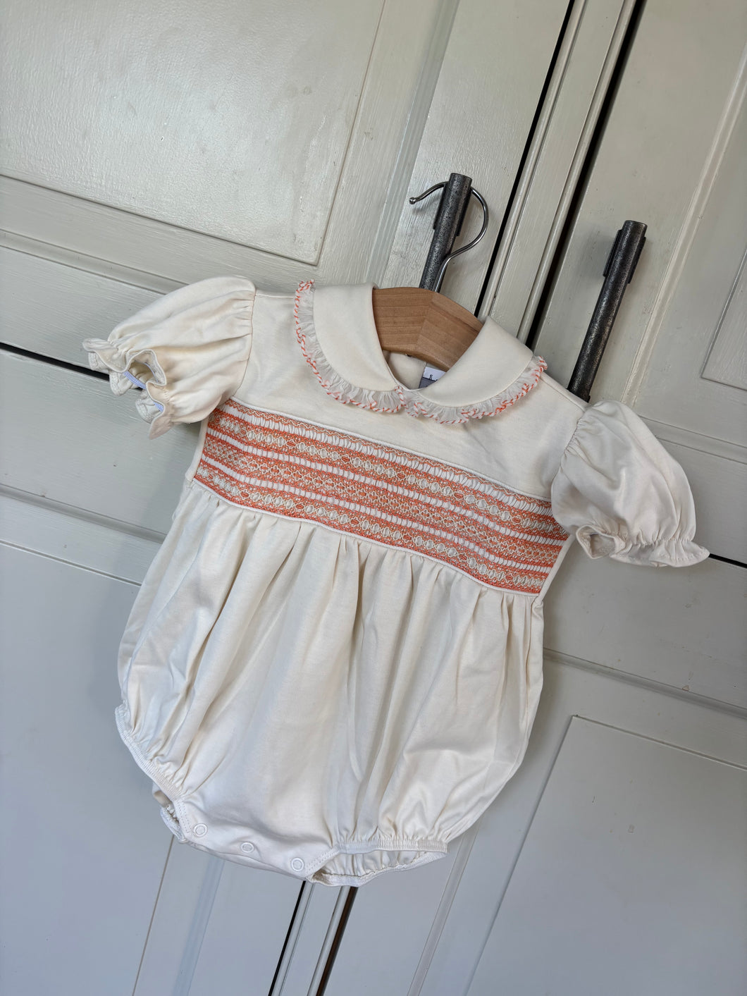 Cream / peach romper