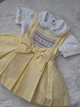 Load image into Gallery viewer, Lemon pinafore

