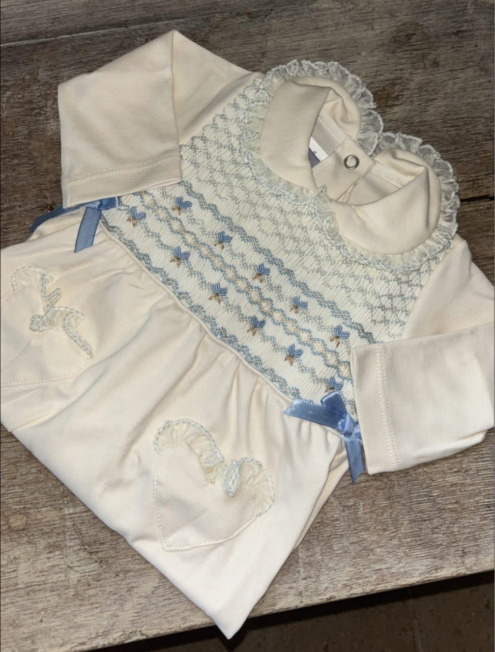 Cream blue bow Babygrow